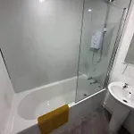 2 Bedroom Serviced In - 4 דירה Loftus